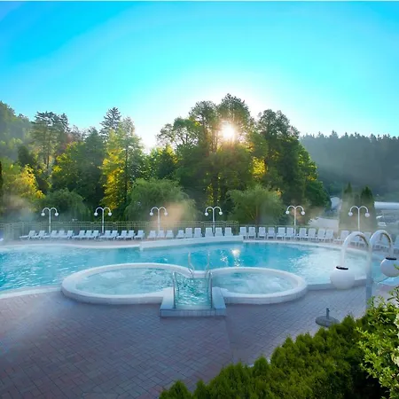 Terme פארק נופש 4*